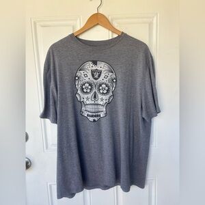 Nfl Team Apparel Las Vegas Raiders Gray Skull TShirt Size XL Mens